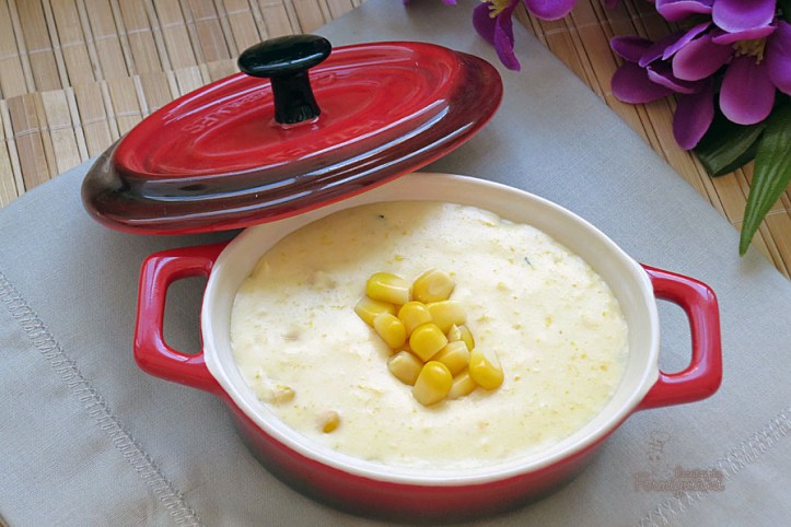 Comidinhas que aquecem o estômago e nos deixam felizes.. esse Creme de Milho é assim... :)