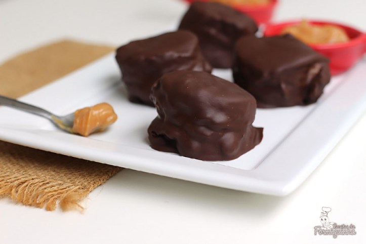 Sobrou panetone do Natal? Faça alfajor de panetone! Fica incrível!!