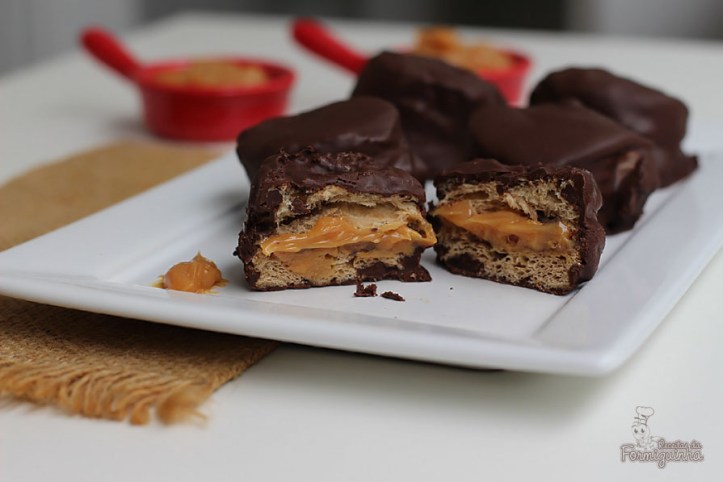 Sobrou panetone do Natal? Faça alfajor de panetone! Fica incrível!!