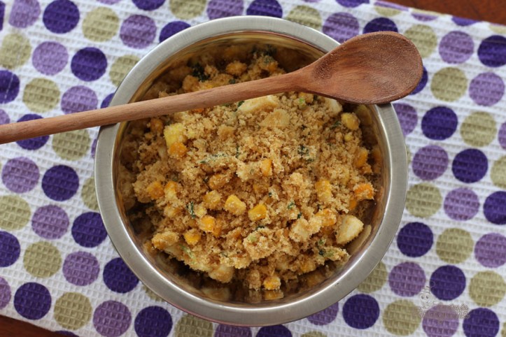 Simplesmente a melhor! Farofa de cream crackers para acompanhar sua refeição...