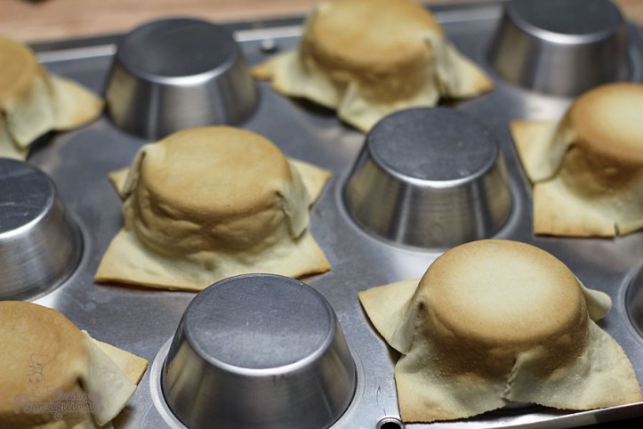 Aperitivos servidos lindamente em uma Cestinha de Massa de Pastel.. Quem resiste?