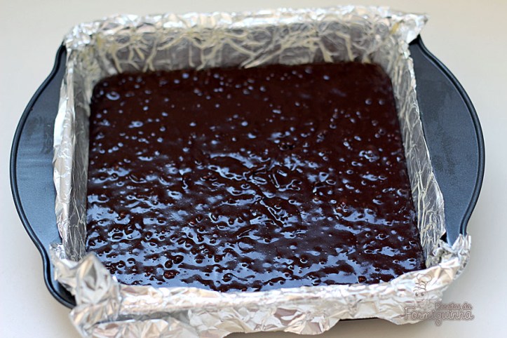 Úmido, saboroso e perfeito! Não dá para resistir a esses Brownies de Cacau...