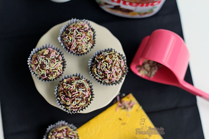 Nutella em formato brigadeiro.. Muito amor!!!