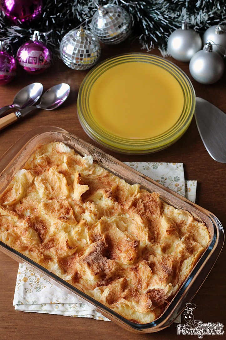 Preguiça de fritar as rabanadas? Faz essa versão no forno que fica incrivelmente deliciosa! Torta Rabanada!!!