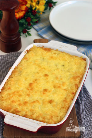 Refeição completa e deliciosa com esse Bolo de Batata Baroa com Calabresa