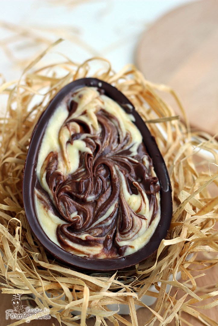 Surpreenda na Páscoa com esse ovo recheado de Ganache Mesclada!