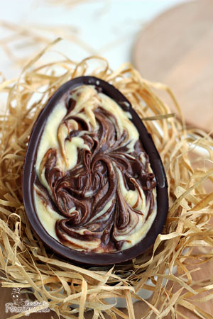 Surpreenda na Páscoa com esse ovo recheado de Ganache Mesclada!