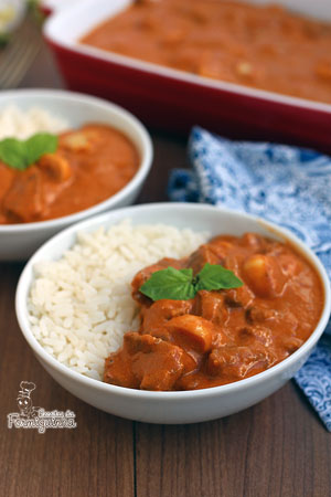Refeição completa servida com arroz branco e batata palha (opcional), esse Strogonoff de Carne fica super saboroso e encorpado!