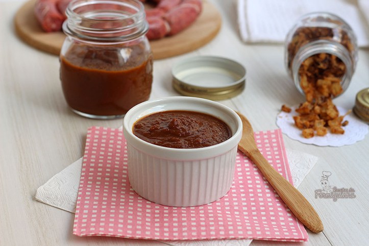 Feito com Tomate Pelado, esse Molho Barbecue é encorporado e muito saboroso! Vale a pena experimentar...