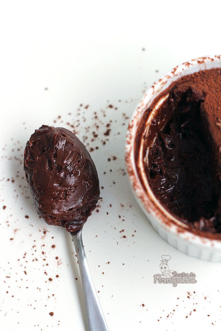 Para acompanhar o lanche ou o café da manhã, nada melhor que um macio e saboroso Pão de Batata Recheado..